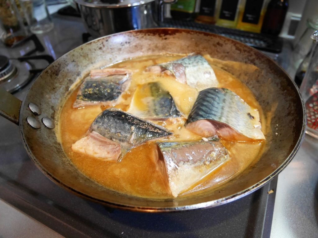サバの味噌煮（お鍋）